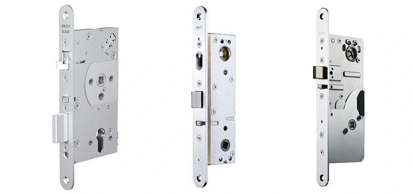 ASSA-Abloy Locks Hinge Repair in Largo